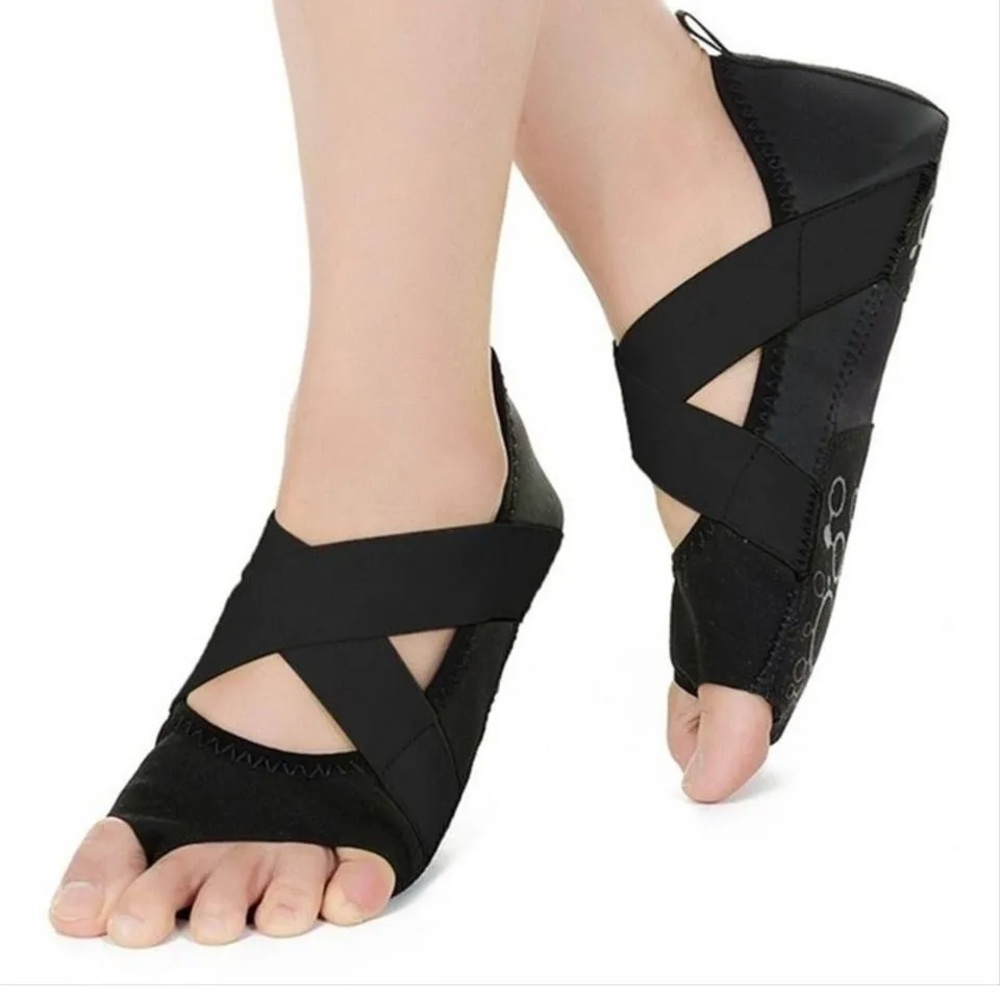 Women yoga socks/shoes toeless non-slip grip for Pilates, Barre, Ballet workout